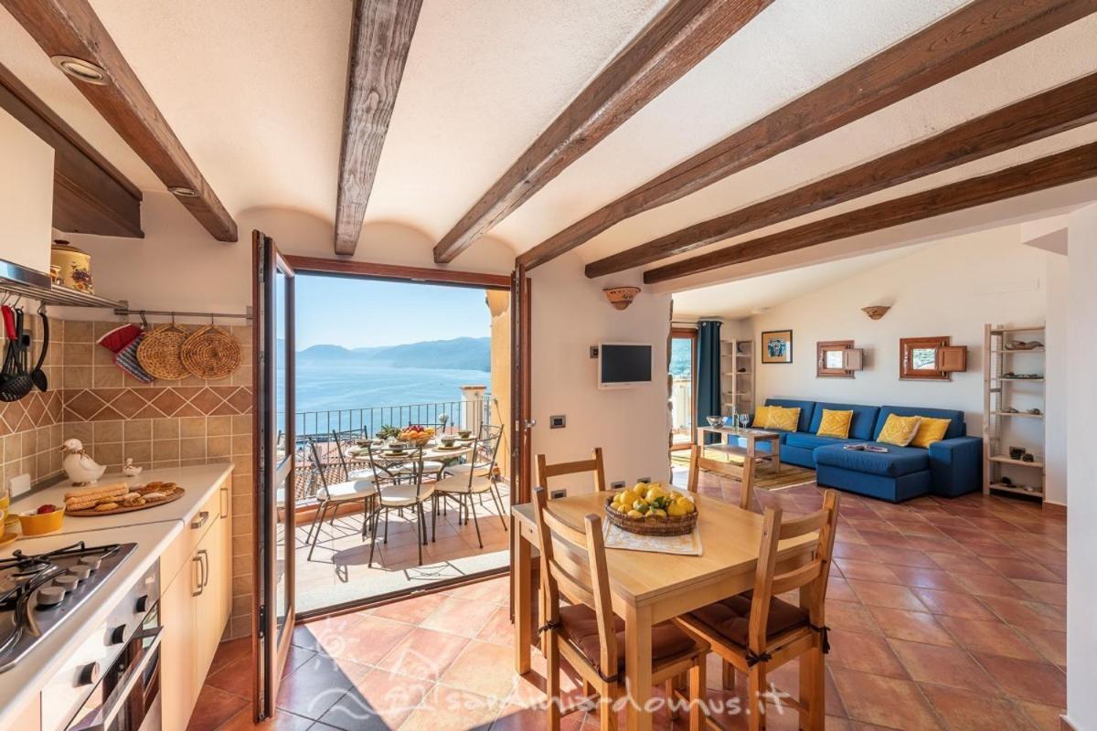 הוילה קאלה גונונה Casa Con Vista Mare מראה חיצוני תמונה